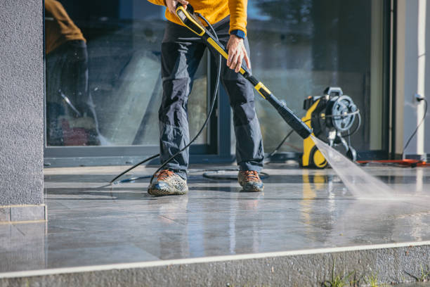 Best Deck and Patio Pressure Washing in Spirit Lake, IA